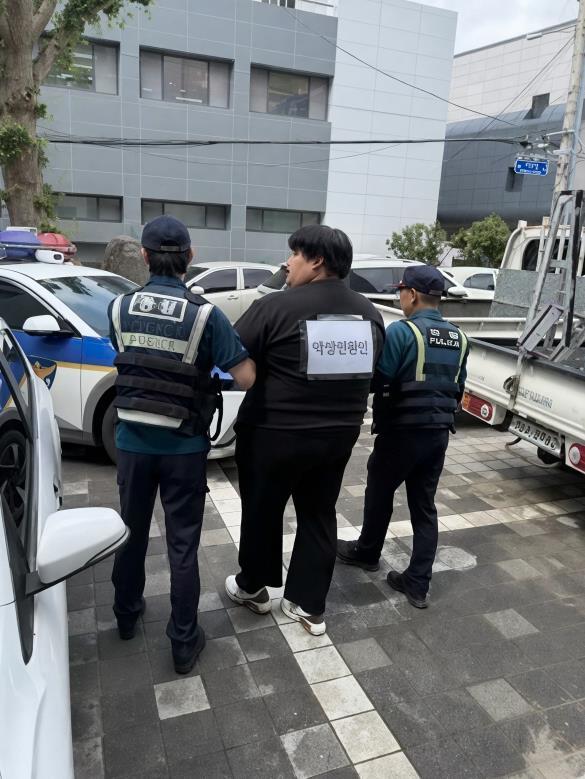 울릉군, 울릉경찰서와 특이민원 대응 합동 모의훈련 실시 기사 이미지